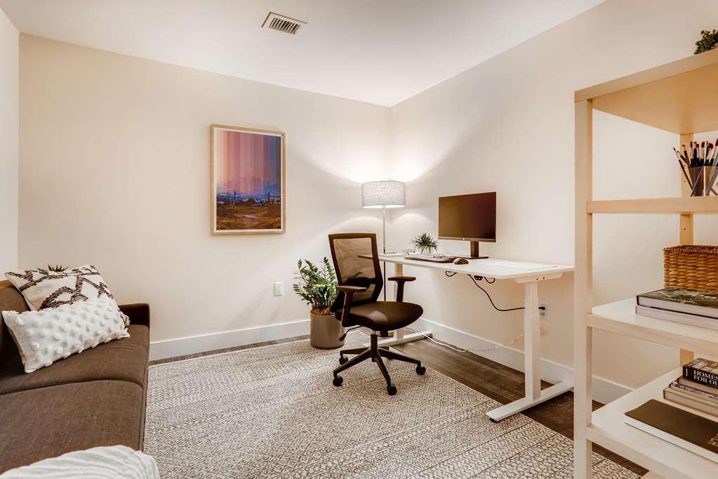 Sentral Dtla 755 Hotel Los Angeles Room photo