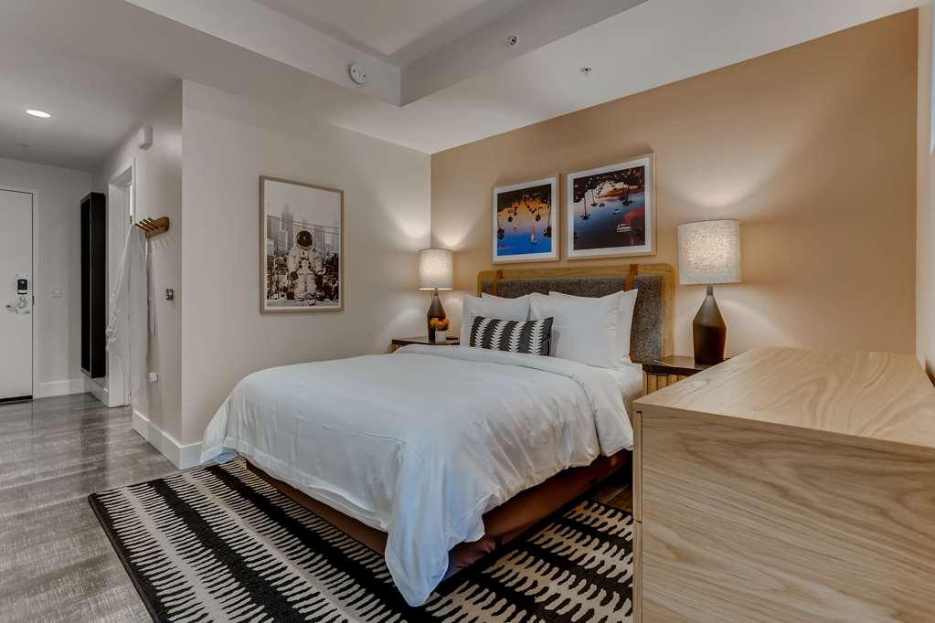 Sentral Dtla 755 Hotel Los Angeles Room photo